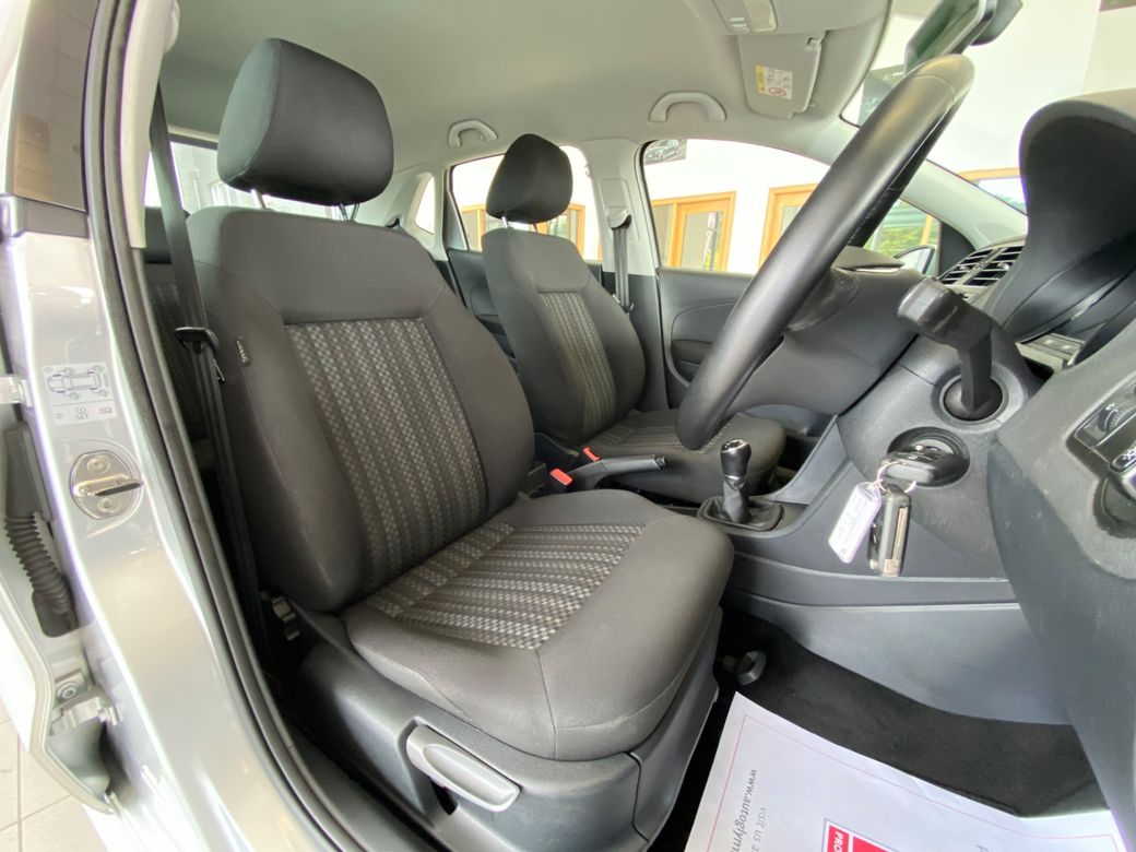 2016 Volkswagen Polo