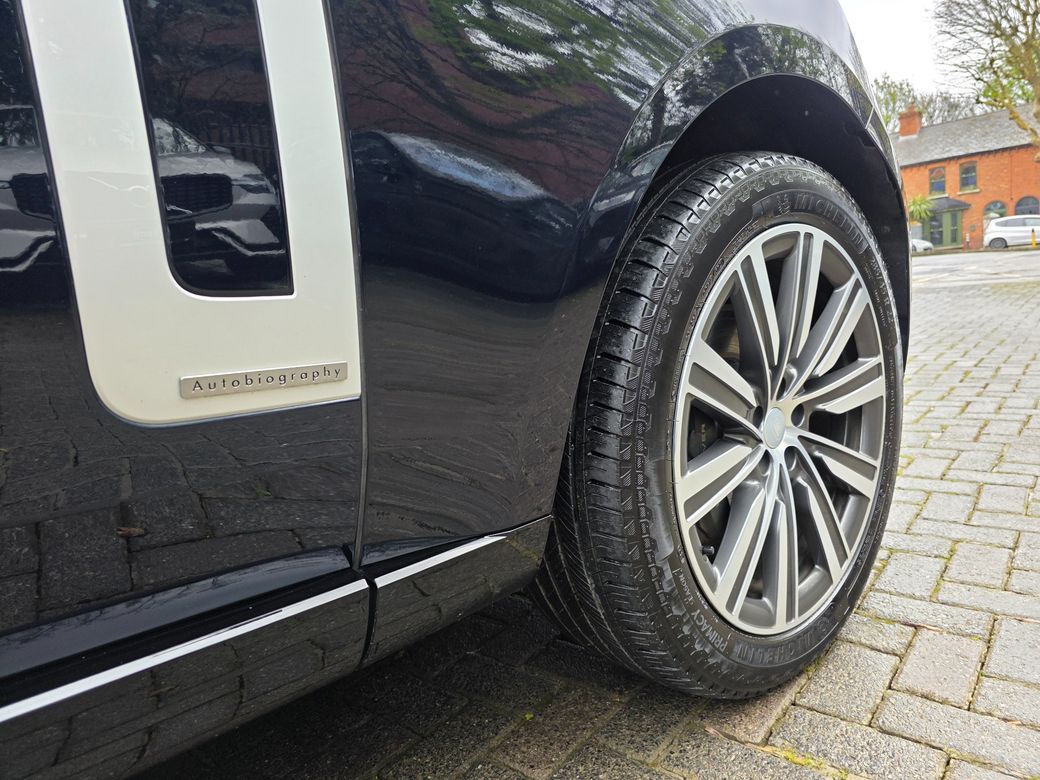 2025 Land Rover Range Rover