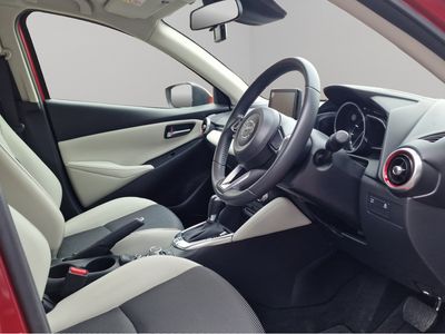 2017 Mazda Demio