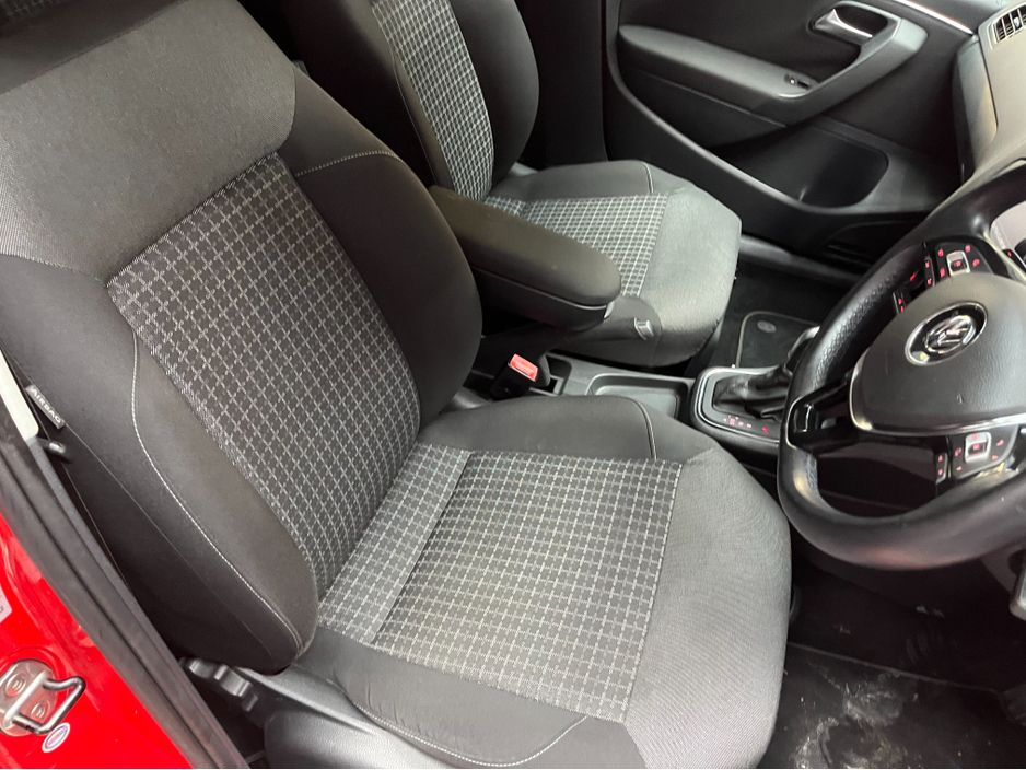 2014 Volkswagen Polo