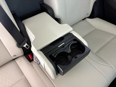 2023 Lexus RX450h+