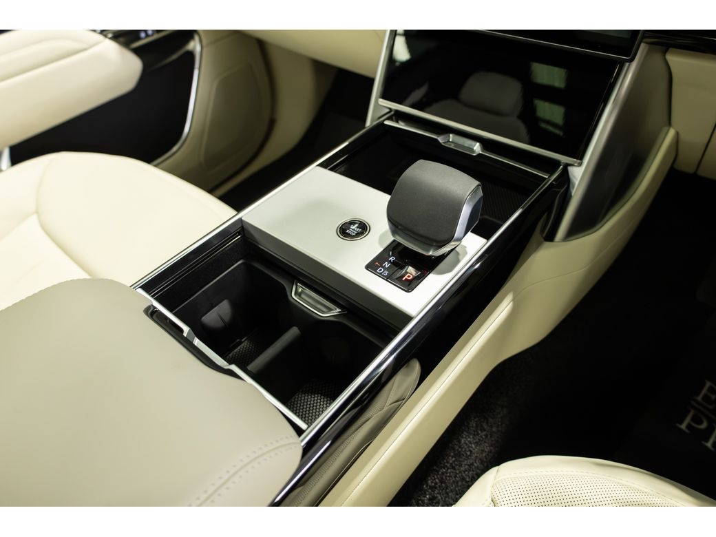 2026 Land Rover Range Rover