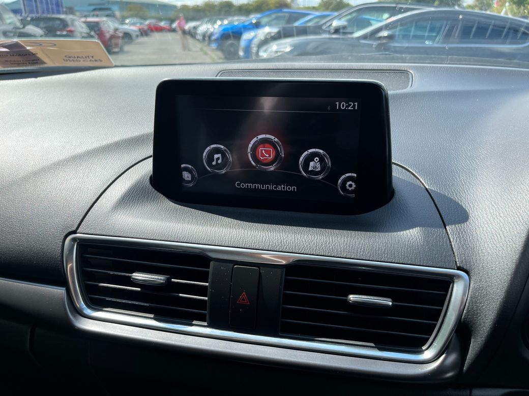2019 Mazda Axela
