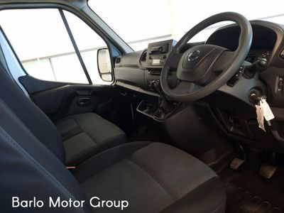 2022 Nissan Interstar
