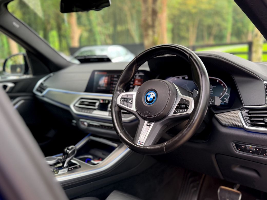 2022 BMW X5