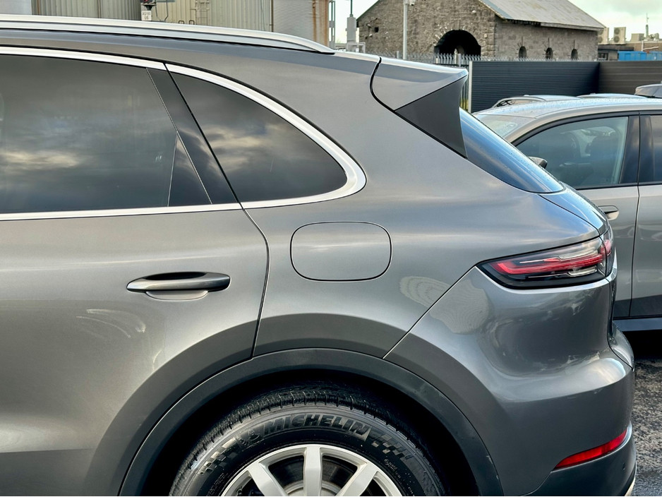 2021 Porsche Cayenne