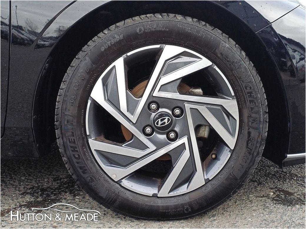 2025 Hyundai i20