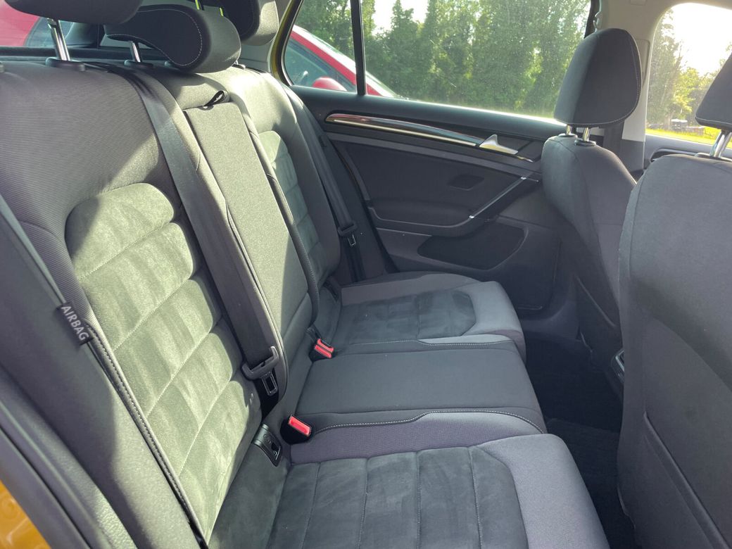 2018 Volkswagen Golf