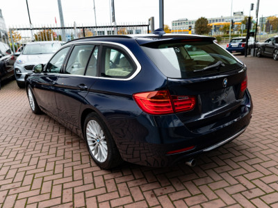 2015 BMW 320