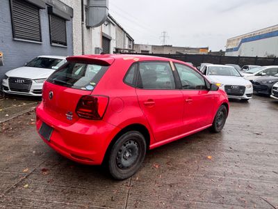 2015 Volkswagen Polo