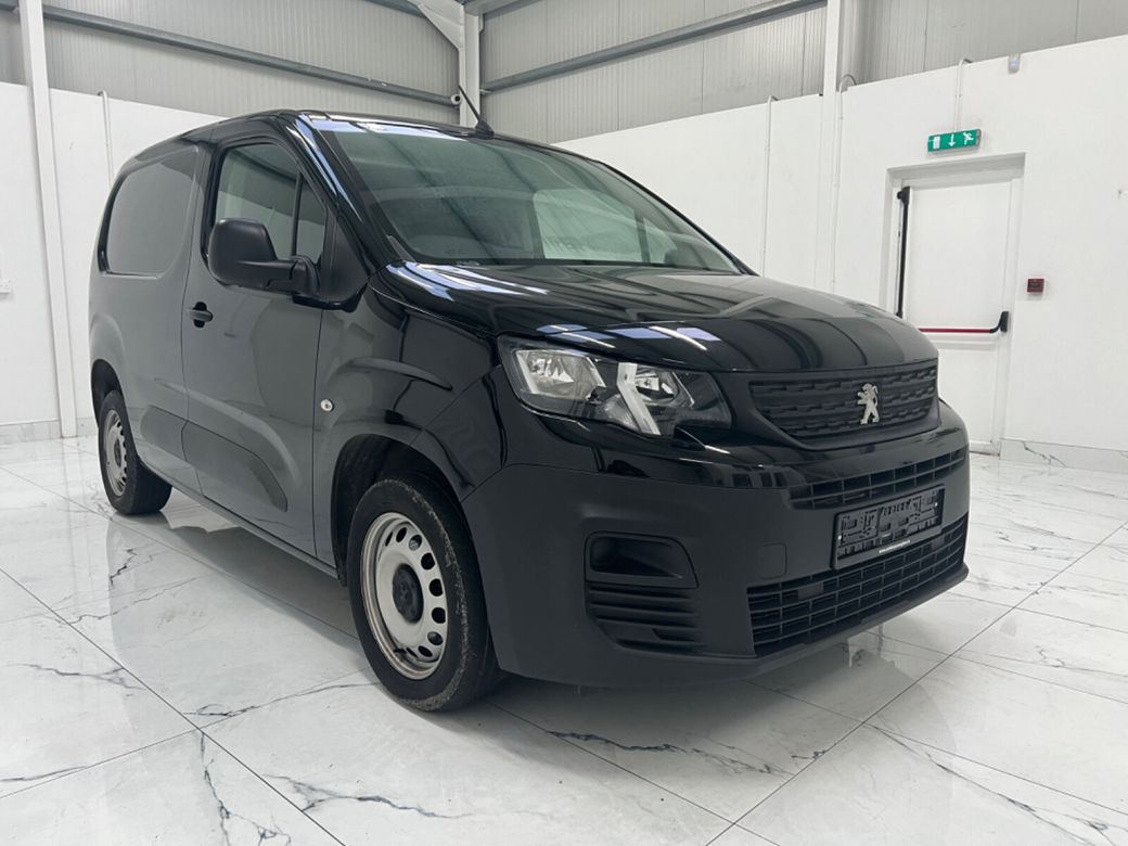 2023 Peugeot Partner