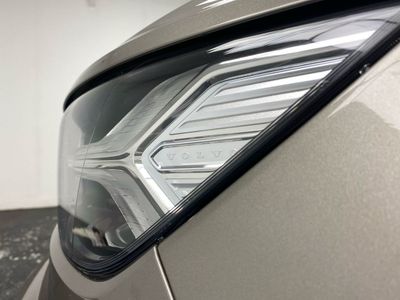 2022 Volvo XC40