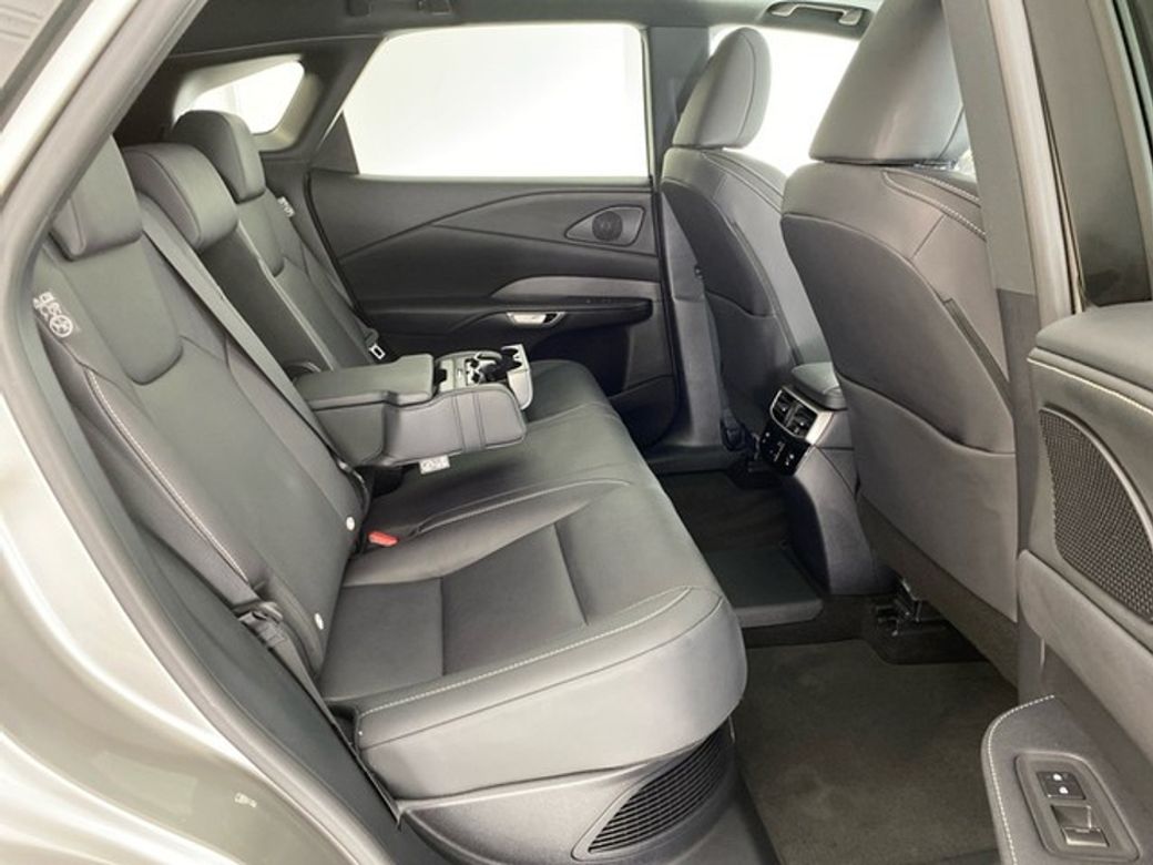 2023 Lexus RX450h+