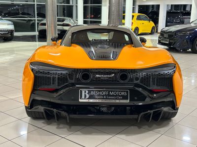 2023 McLaren Artura