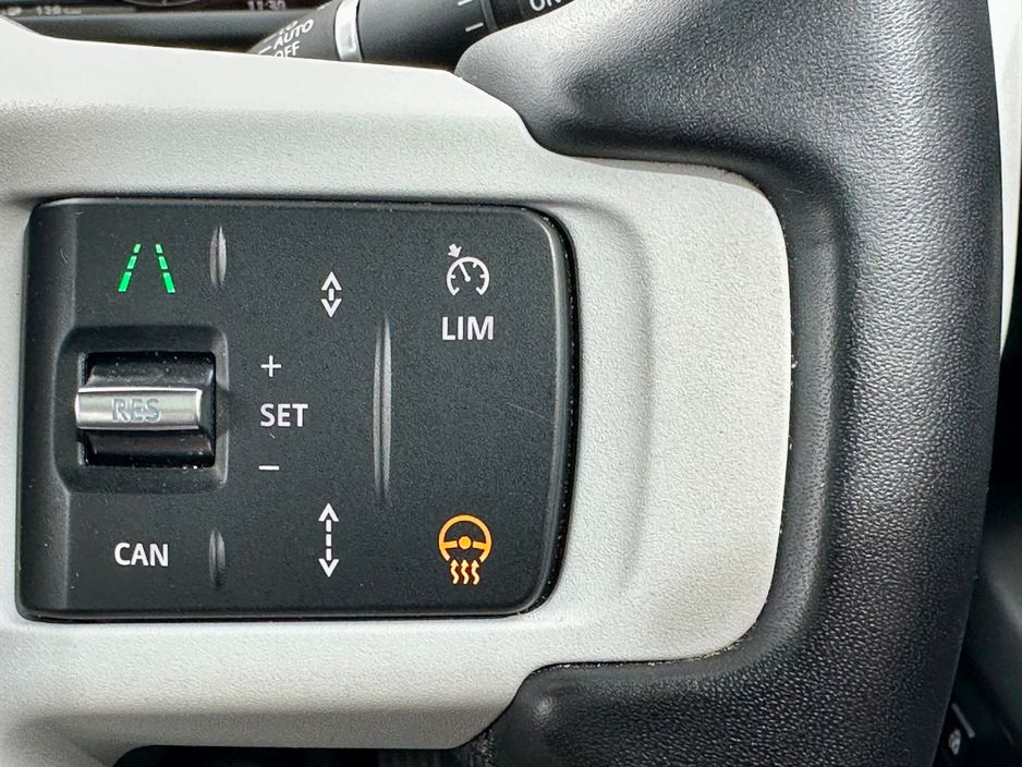 2025 Land Rover Defender