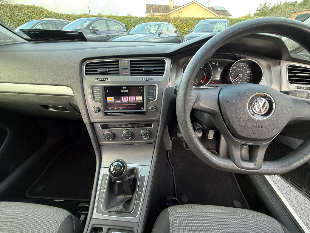 2016 Volkswagen Golf