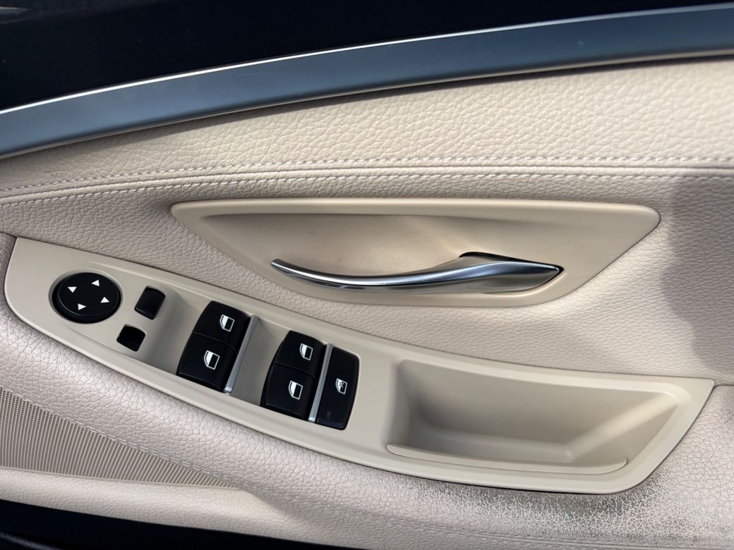 2012 BMW 5 Series
