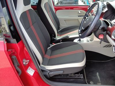 2018 Volkswagen up!