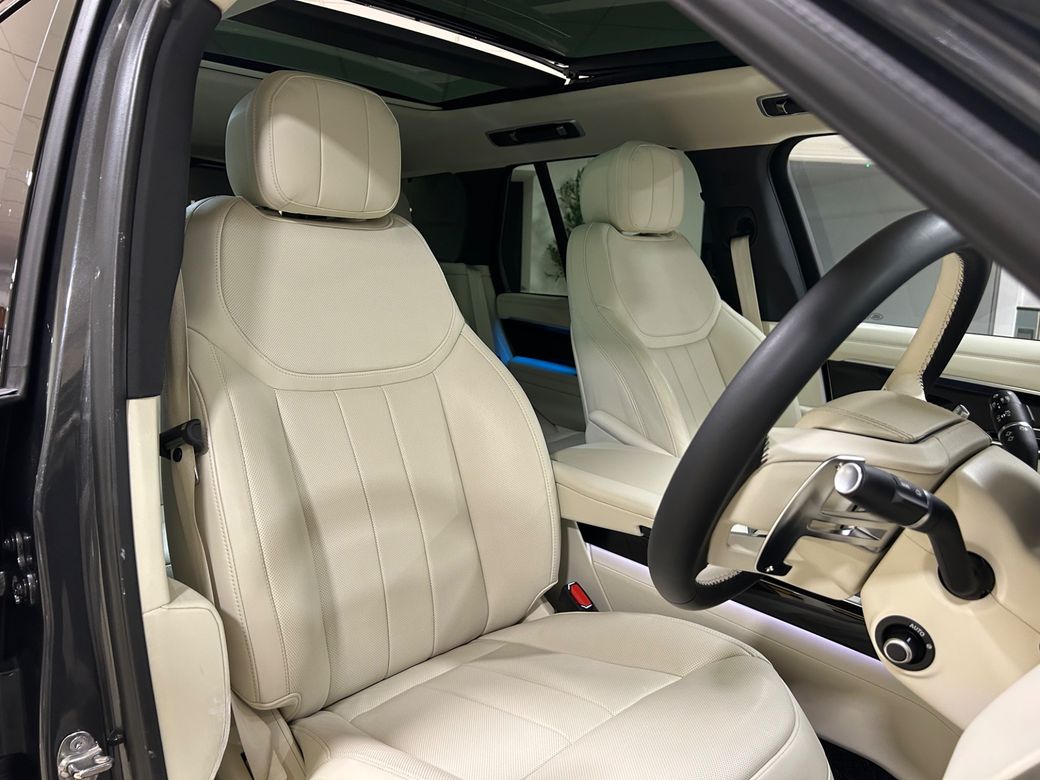 2023 Land Rover Range Rover