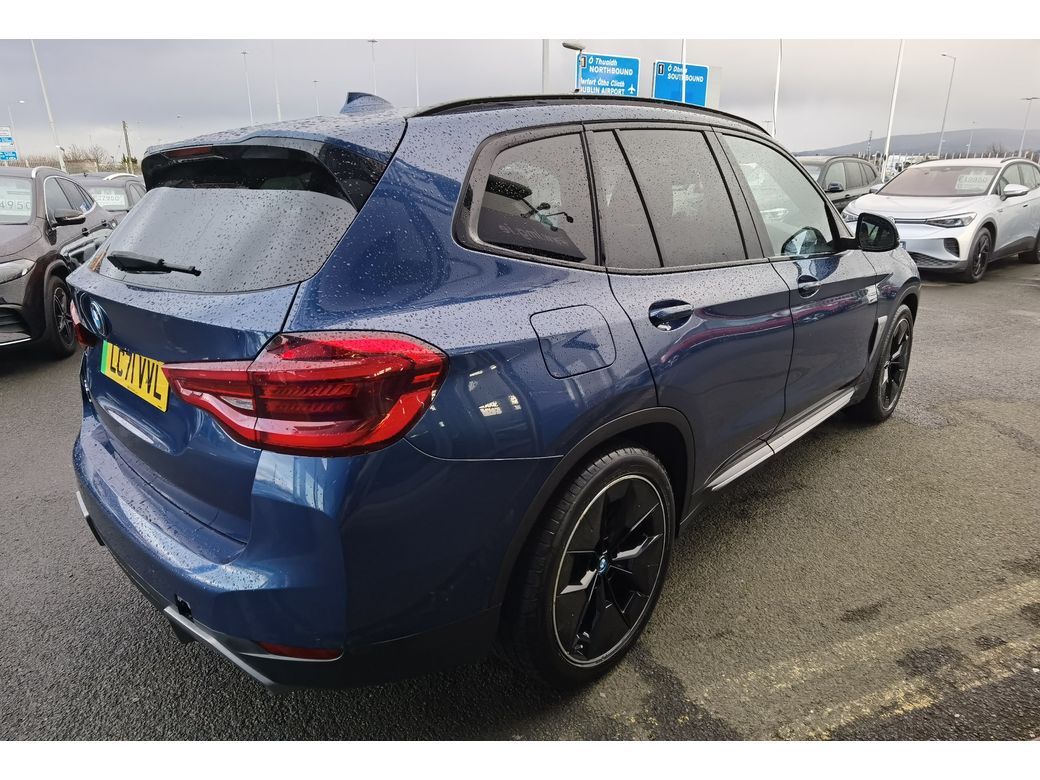 2021 BMW iX3