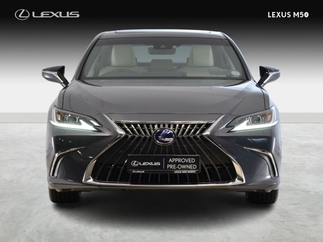2022 Lexus ES 300h