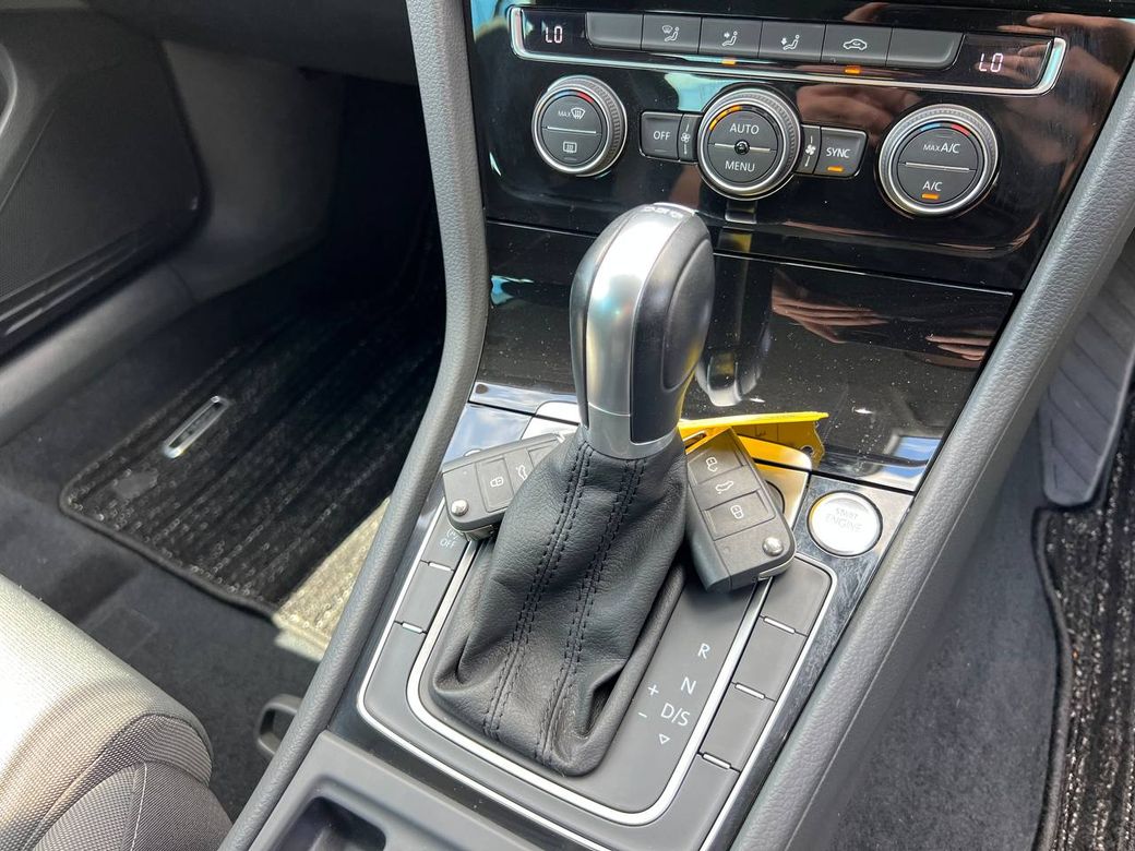 2019 Volkswagen Golf