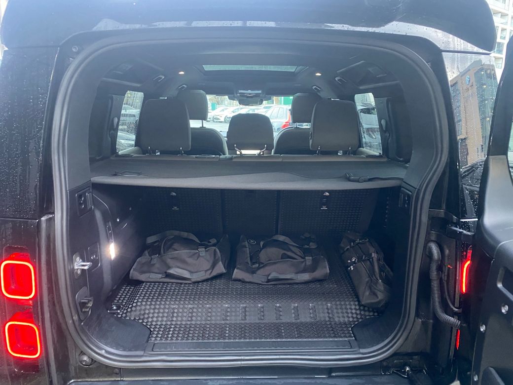 2023 Land Rover Defender