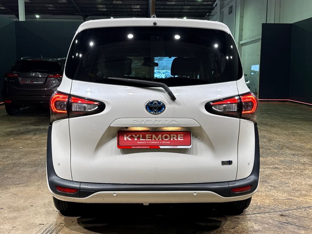 2020 Toyota Sienta