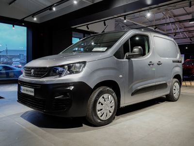 2024 Peugeot Partner