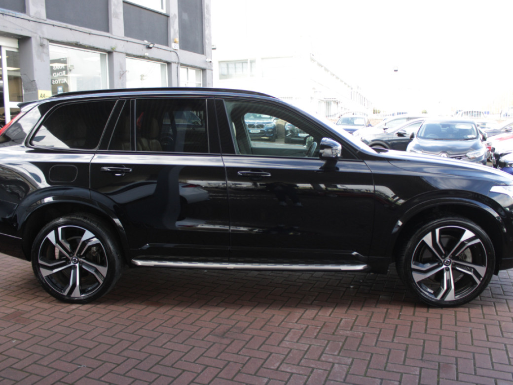 2023 Volvo XC90