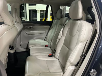 2023 Volvo XC90