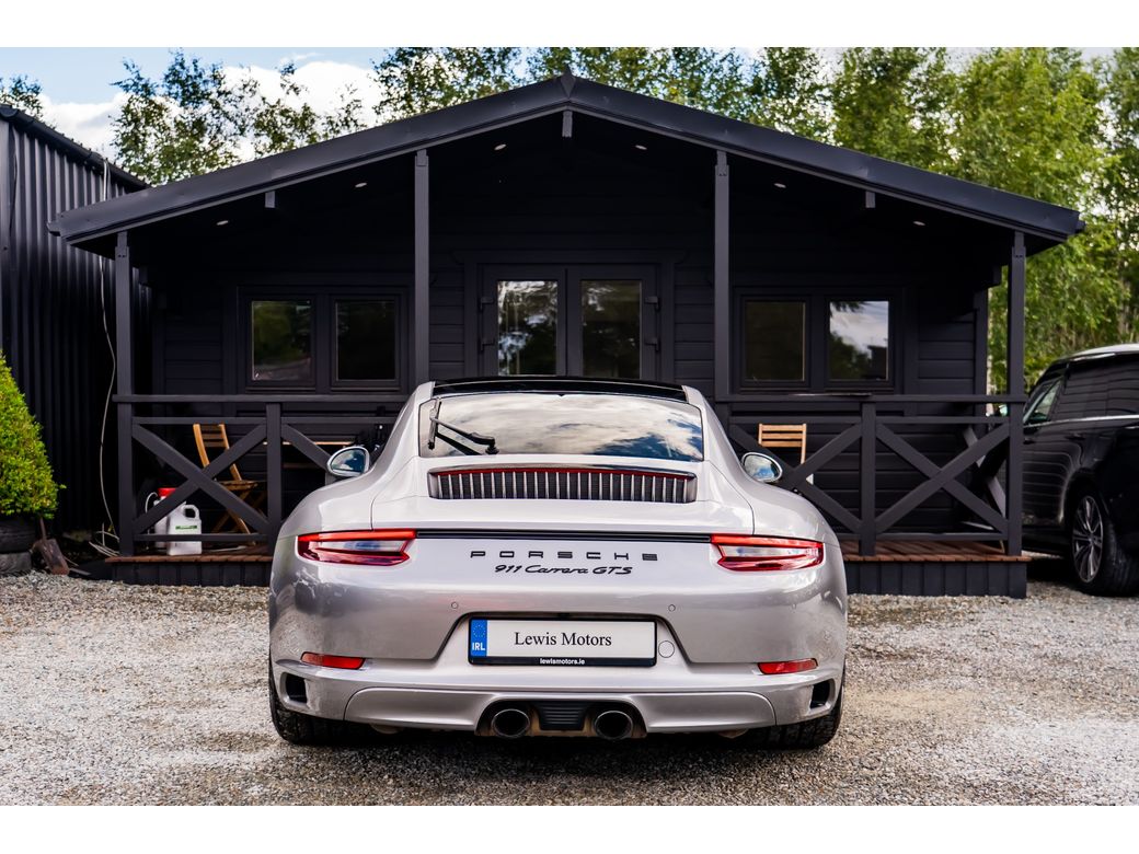 2017 Porsche 911