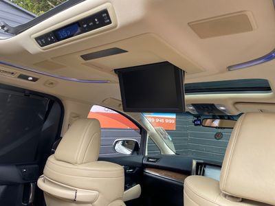 2015 Toyota Alphard
