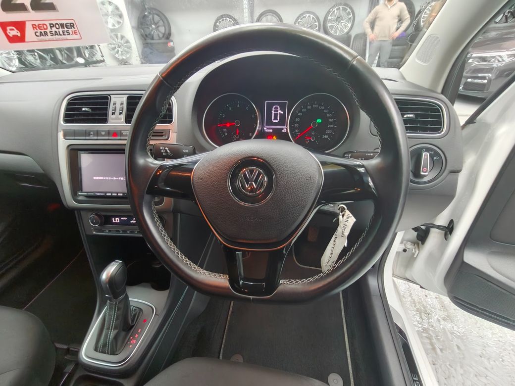 2015 Volkswagen Polo