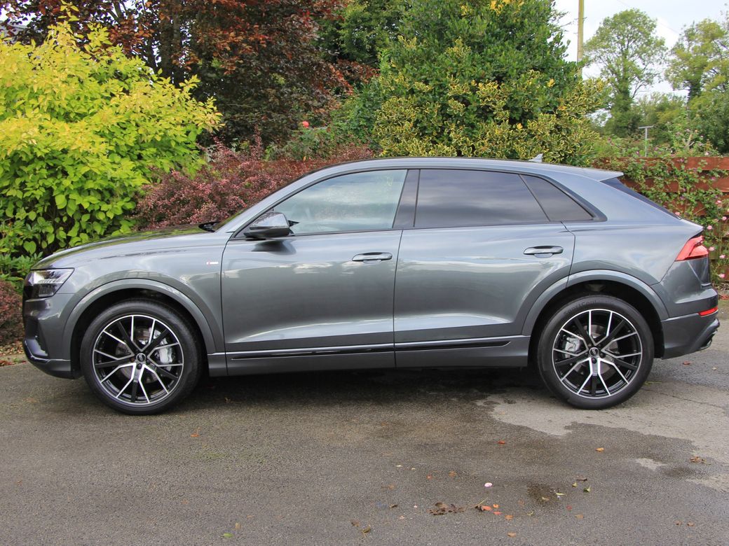 2020 Audi Q8
