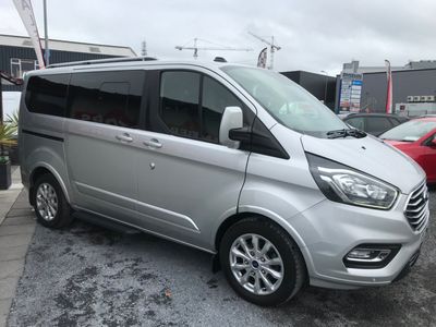 2022 Ford Tourneo