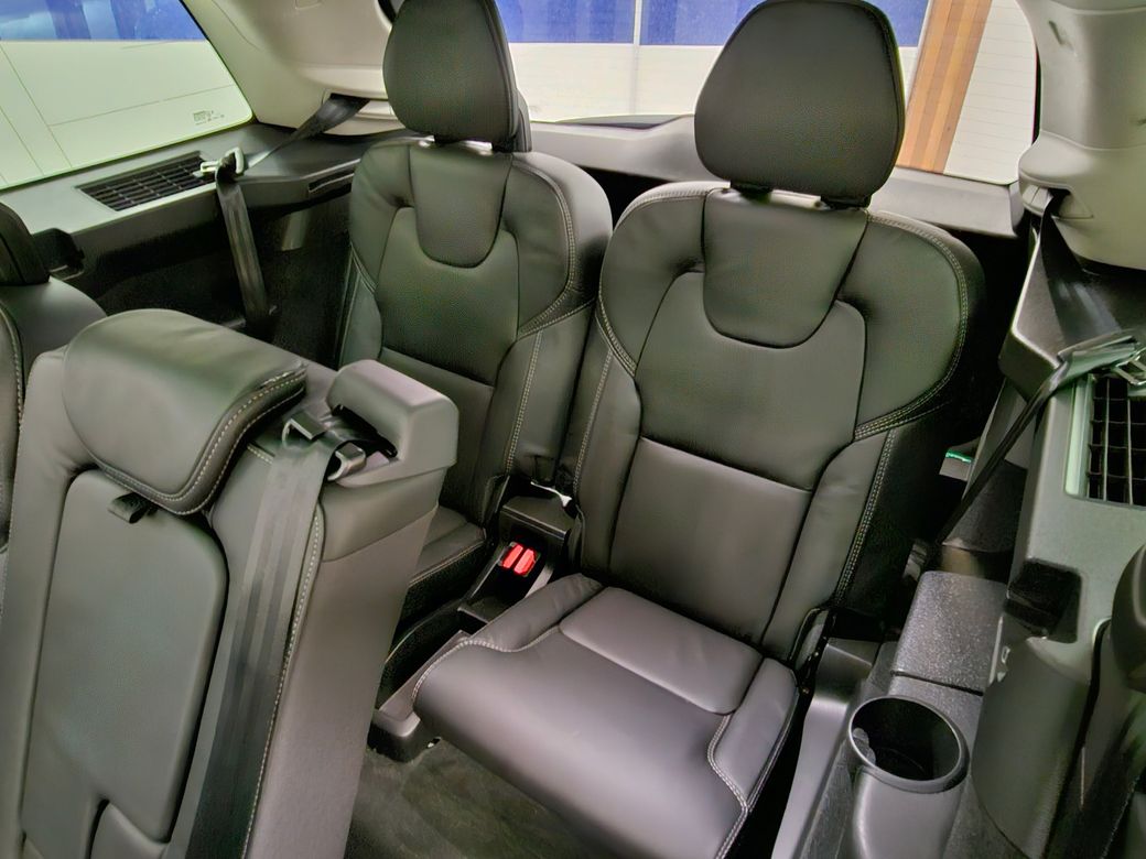 2025 Volvo XC90