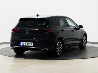2023 Volkswagen Golf
