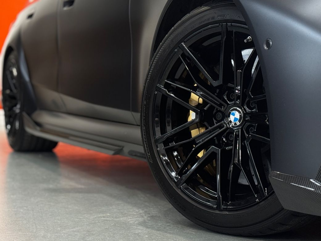 2025 BMW M5