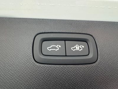2023 Volvo XC90