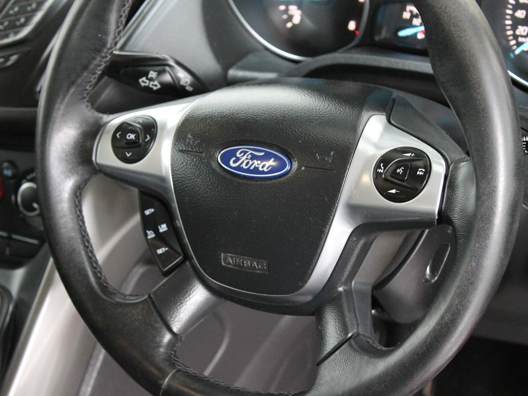 2015 Ford Kuga