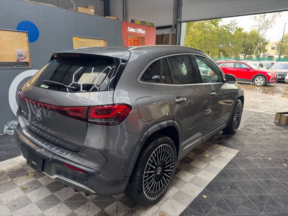 2021 Mercedes-Benz EQA