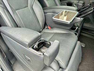 2025 Toyota Alphard