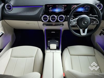 2022 Mercedes-Benz EQA