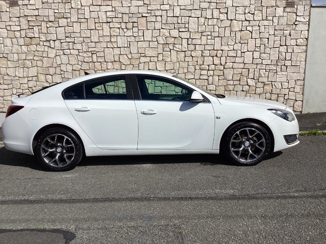 2015 Opel Insignia