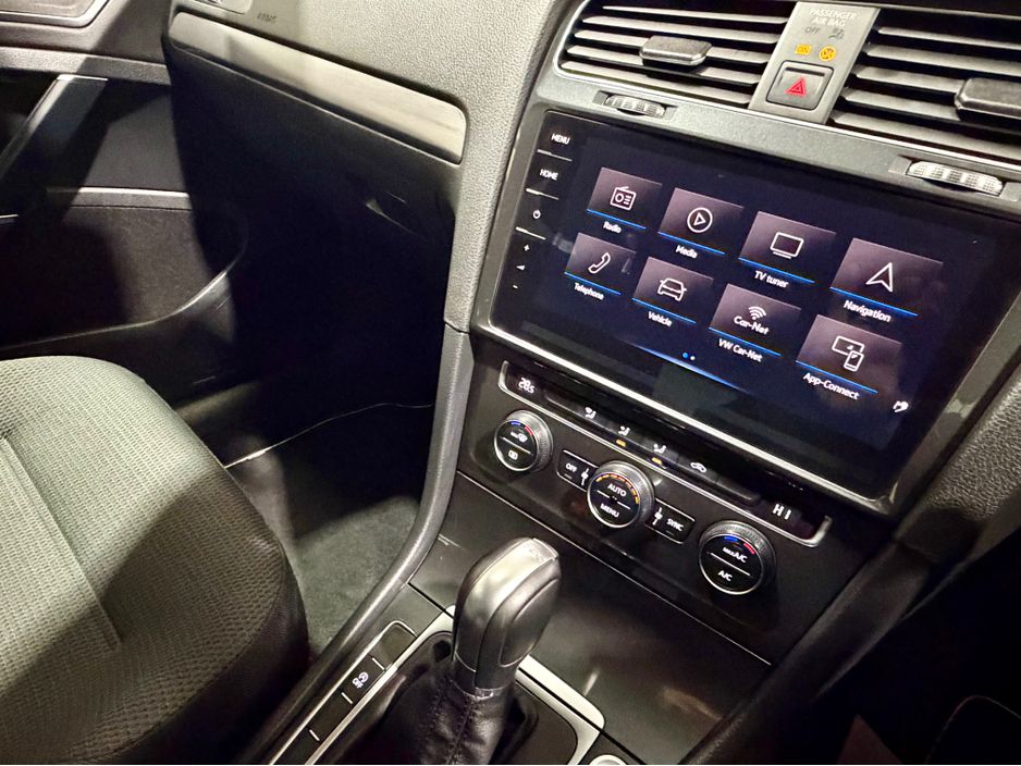 2018 Volkswagen Golf