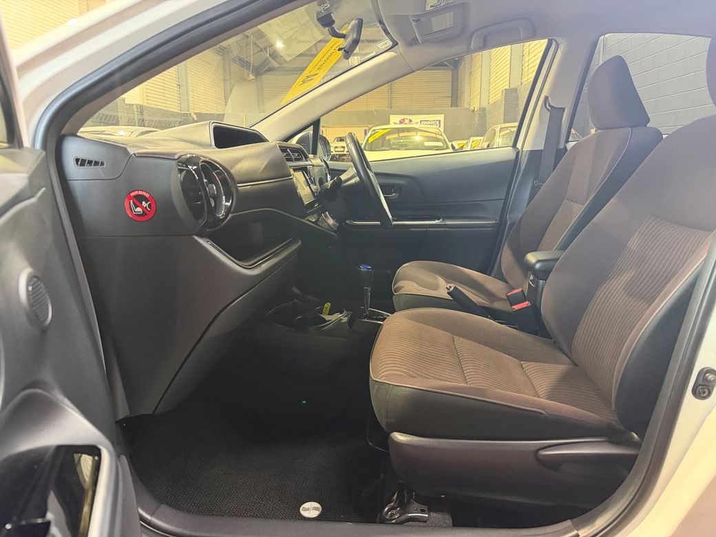2015 Toyota Aqua