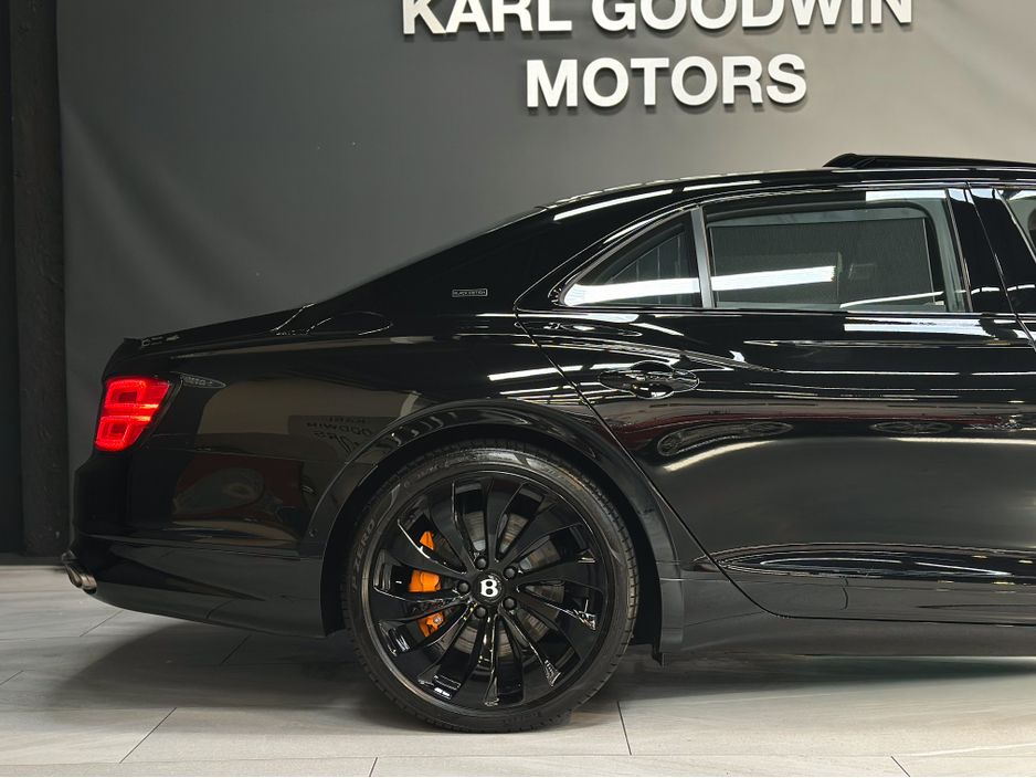 2026 Bentley Flying Spur
