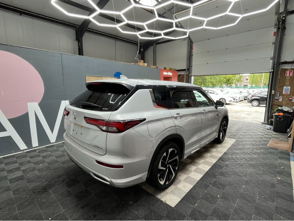 2024 Mitsubishi Outlander
