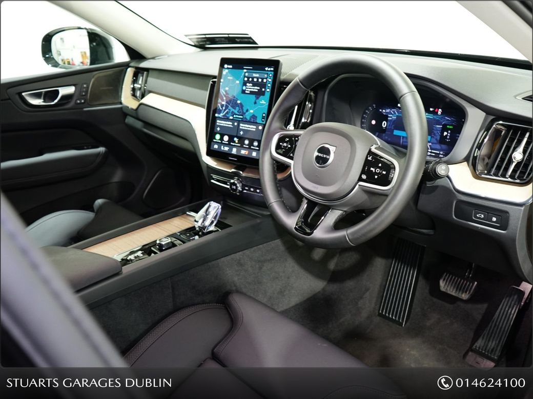 2025 Volvo XC60